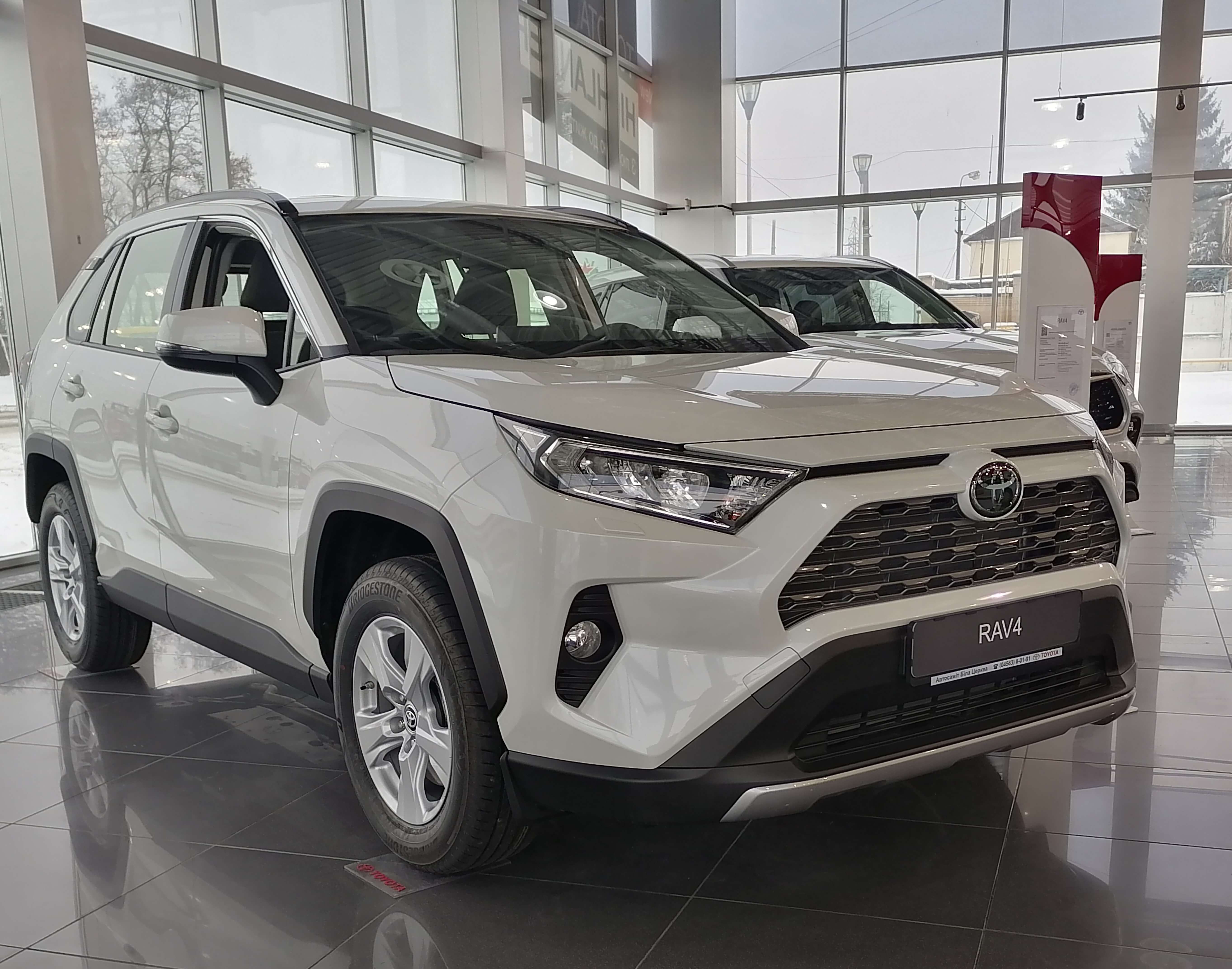 rav4_active1